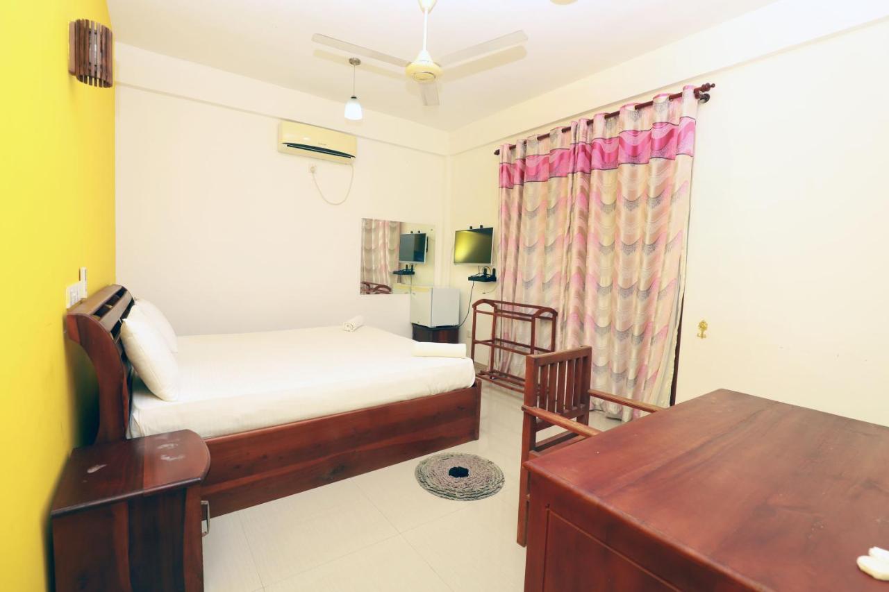 Yala Rich Lodge Tissamaharama Exteriör bild