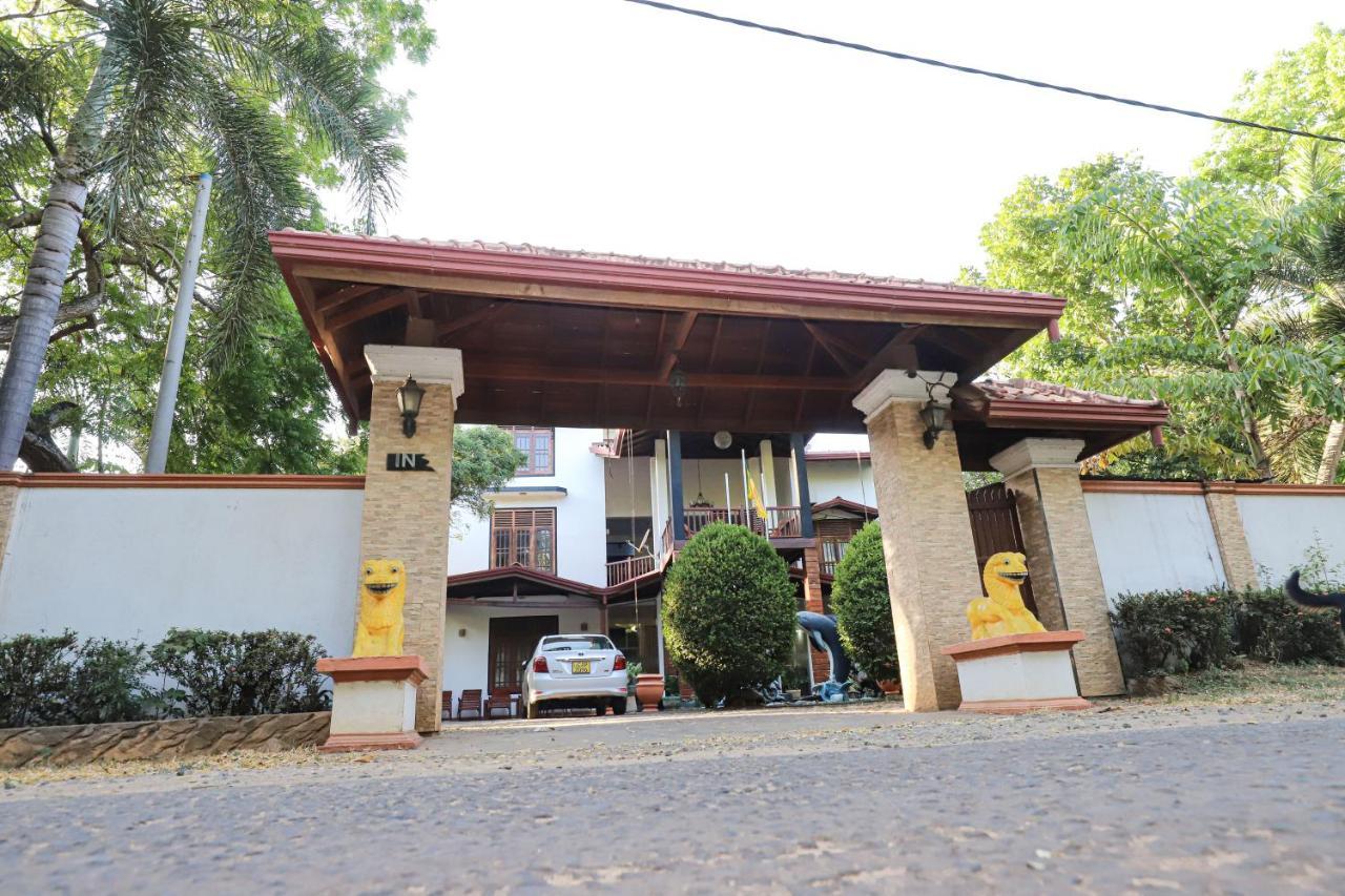 Yala Rich Lodge Tissamaharama Exteriör bild